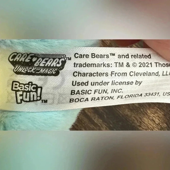 Basic Fun | 2021 Care Bear, Unlock the Magic, Togetherness Bear. I - Picture 10 of 15